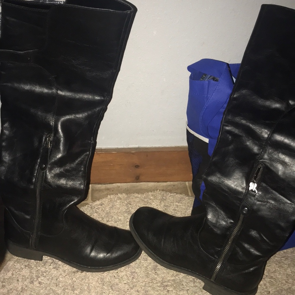 High knee boots